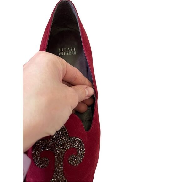 Stuart Weitzman Lys Scarlet Suede Fleur De Lis Red Flats Loafers sz 9.5 - Picture 6 of 10